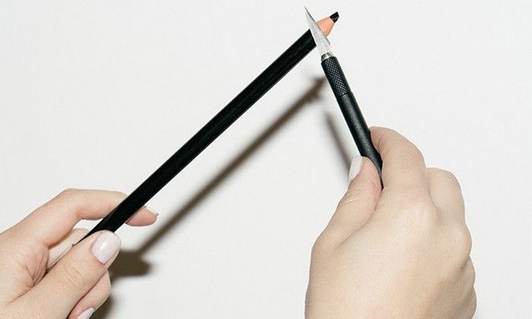 آموزش تصویری آرایش ابرو با مداد